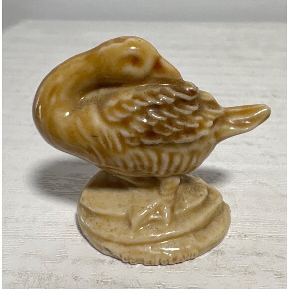 Vintage Wade Whimzies England Miniature Figurines Owl & Swan Red Rose Tea - Picture 5 of 9